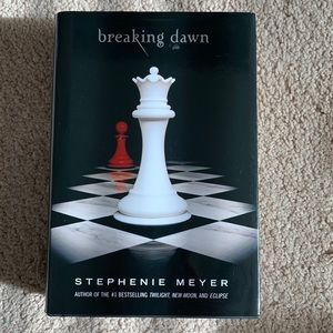 Used Breaking Dawn book written by Stephenie Meyer.